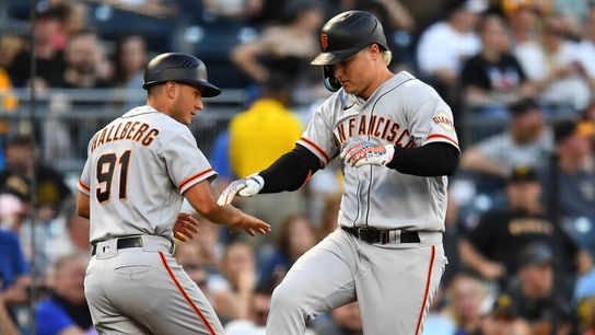 Final: Giants 2, Pirates 0 taken at PNC Park (Live coverage)